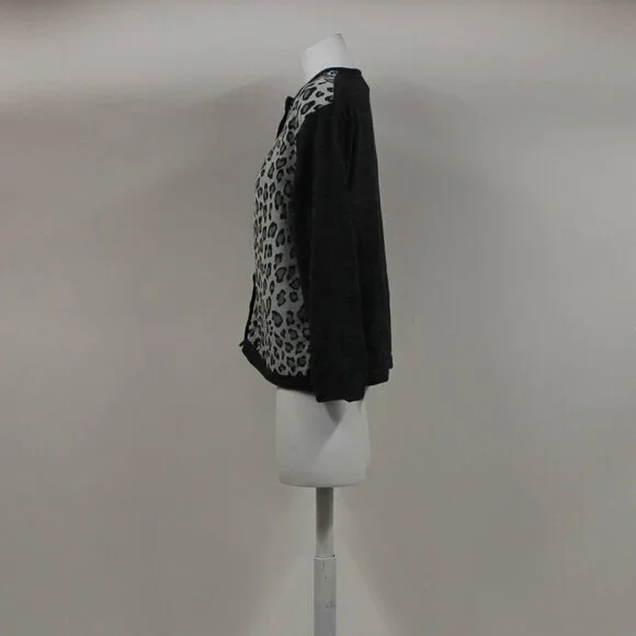 CD  Cardigan - Picture 3 of 4